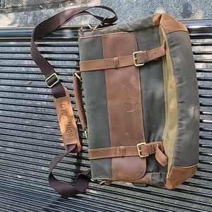 Sdiyabolo brown laptop bag/shoulder bag, used but in excellent condition